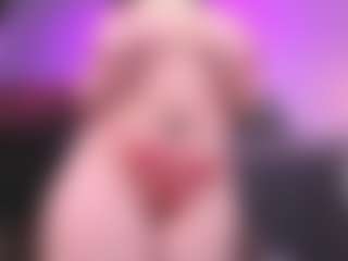 Live cam show with Alyssa-Kross - American Petite on CamClone | colombia