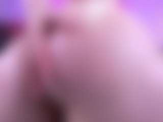Alyssa-Kross's Live Sex Cam Show
