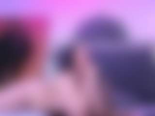 Live cam show with Alyssa-Kross - Petite on studioflirtlive.com