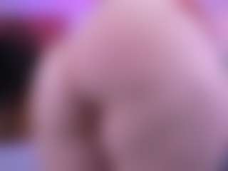 Live cam show with Alyssa-Kross - Toys on infinitiblacc.com