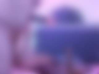 Live cam show with Alyssa-Kross - Big Ass on Strip Flash - Live Sex Shows