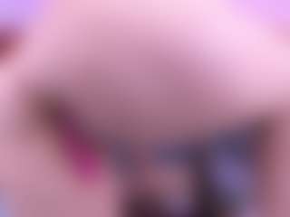 Live cam show with Alyssa-Kross - Big Ass on Camsoda