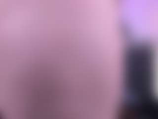 Alyssa-Kross's Live Sex Cam Show