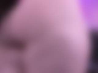 Alyssa-Kross's Live Sex Cam Show