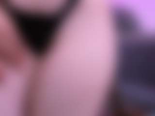 Alyssa-Kross's Live Sex Cam Show