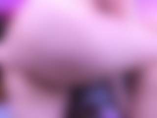 Alyssa-Kross's Live Sex Cam Show