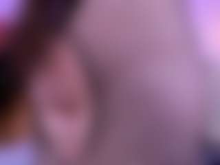 Alyssa-Kross's Live Sex Cam Show