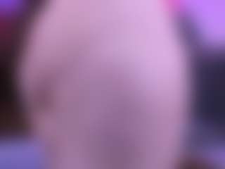Live cam show with Alyssa-Kross - Big Ass Latina on Camsoda | colombia