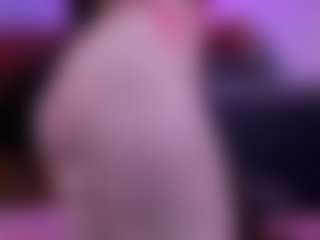 Live cam show with Alyssa-Kross - BBW on Fling VIP Chat