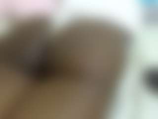 Live cam show with Cuteavrl - Ebony on Milfs Live | united states