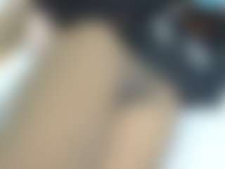 Live cam show with Cuteavrl - Ebony on Gym Cam Girls | united states