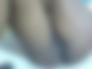 Cuteavrl's Live Sex Cam Show