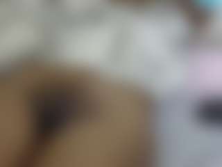 Live cam show with Cuteavrl - Athletic Ebony on SquirtSoMuch