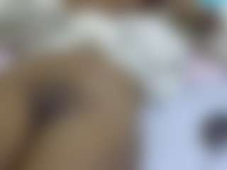 Live cam show with Cuteavrl - Ebony on hotwifechat.live