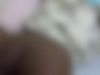 Live cam show with Cuteavrl - Athletic Ebony on sexytreat.net