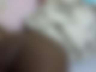 Live cam show with Cuteavrl - Ebony on Big Tits | united states
