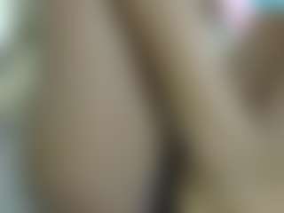 Live cam show with Cuteavrl - Ebony Teen (18+) on Camsoda Late Night