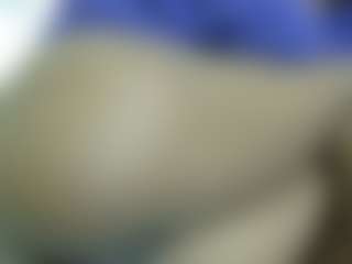 Live cam show with Cuteavrl - Ebony Amateur on camwithhim.com