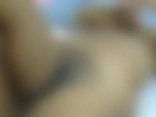 Cuteavrl's Live Sex Cam Show
