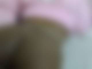Live cam show with Cuteavrl - Black Young Adult on CamwithHer