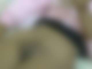 Live cam show with Cuteavrl - Athletic Ebony on Fling VIP Chat