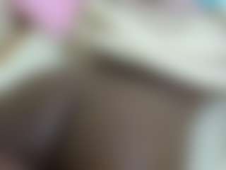 Live cam show with Cuteavrl - Ebony Amateur on CamClone