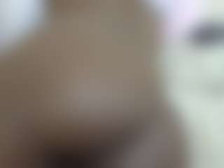 Live cam show with Cuteavrl - Ebony Small Tits on Camsoda