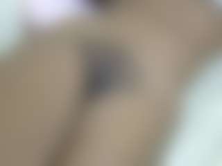 Live cam show with Cuteavrl - Athletic Ebony on Camsoda