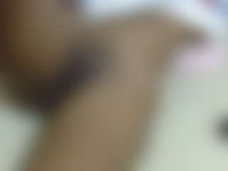 Live cam show with Cuteavrl - Ebony on madthumbs | united states