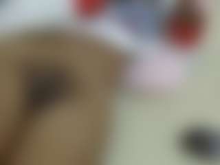 Live cam show with Cuteavrl - Ebony on madthumbs | united states