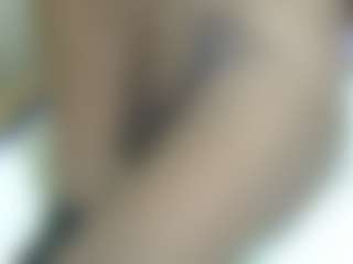 Cuteavrl's Live Sex Cam Show