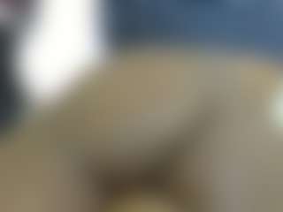 Live cam show with Cuteavrl - Athletic Ebony on CamSodaAdn