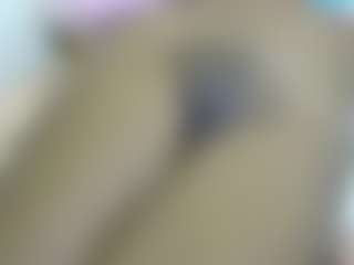 Live cam show with Cuteavrl - Ebony Big Ass on live18s.com