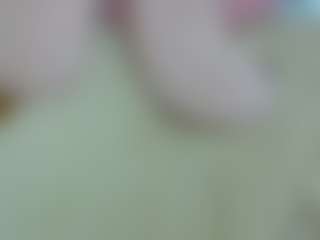 Live cam show with Cuteavrl - Ebony Amateur on Strip Flash - Live Sex Shows