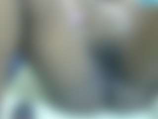 Live cam show with Cuteavrl - Ebony on WildCum | united states