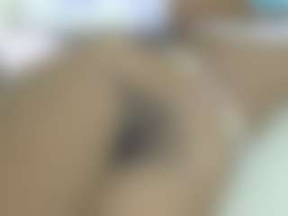 Cuteavrl's Live Sex Cam Show