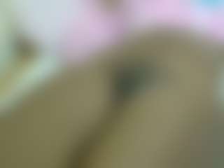 Live cam show with Cuteavrl - Ebony on Livezox | united states