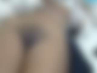 Cuteavrl's Live Sex Cam Show