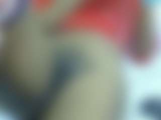 Live cam show with Cuteavrl - Athletic Ebony on livesuperchat.net