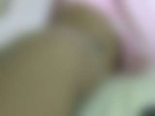 Live cam show with Cuteavrl - Ebony Small Tits on xDating