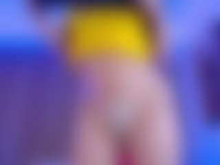 Live cam show with Katy Van - Cowgirl on Chatstar
