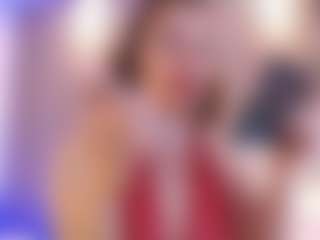 Live cam show with Katy Van - Brown Hair on StripNow