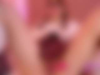 Live cam show with Katy Van - Lovense Petite on eurowanks.com