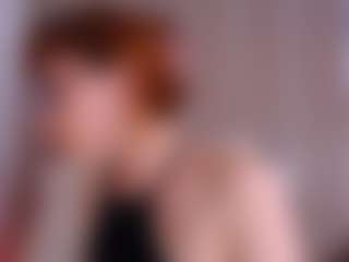 Live cam show with Katy Van - Petite on CSO-WL