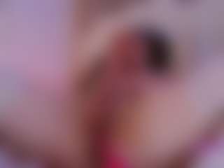 Live cam show with Katy Van - Blowjob Brown Hair on Camsoda