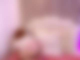Live cam show with Katy Van - Camel Toe on CamSodaAdn
