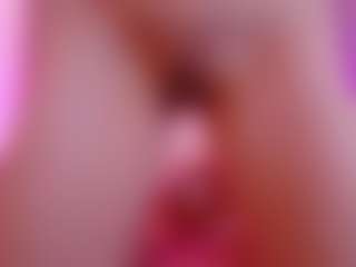 Live cam show with Katy Van - Striptease Young Adult on Camsoda