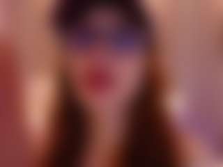 Live cam show with Katy Van - Toys on CamClone