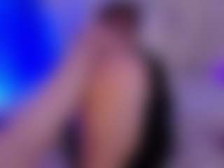 Live cam show with Katy Van - Anal Brown Hair on livesuperchat.net