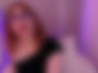 Live cam show with Katy Van - Spank Brown Hair on Camsoda